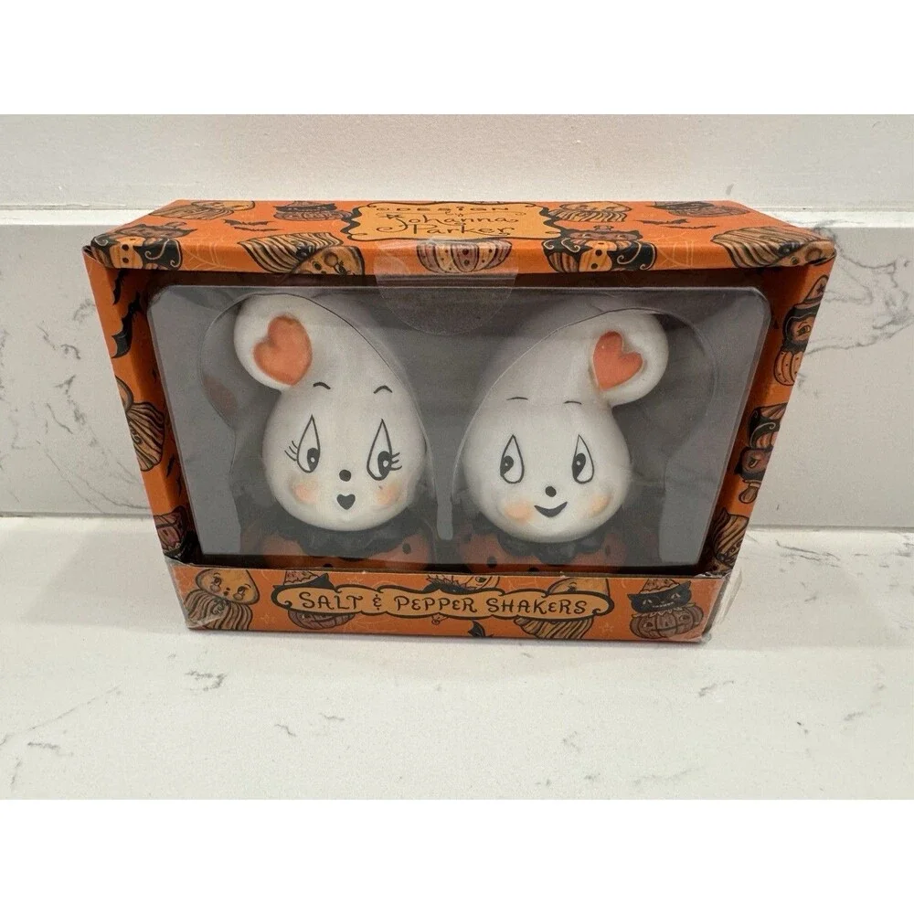 Johanna Parker Ghost Salt and Pepper Shakers Boy Girl Mr Mrs Orange Heart New